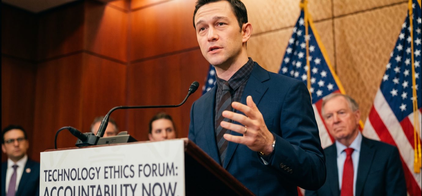 Joseph Gordon-Levitt discussing artificial intelligence, corporate accountability and digital governance